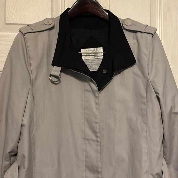 Lord and Taylor trench coat vintage - Picture 2 of 5